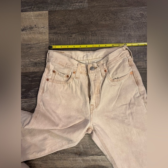 Levi's Women's Straight Leg Jeans in Beige - Picture 4 of 11